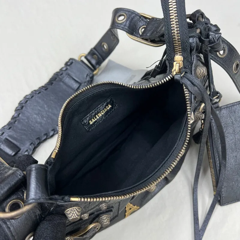 Bags-Realm - Balenciaga Bag - 007