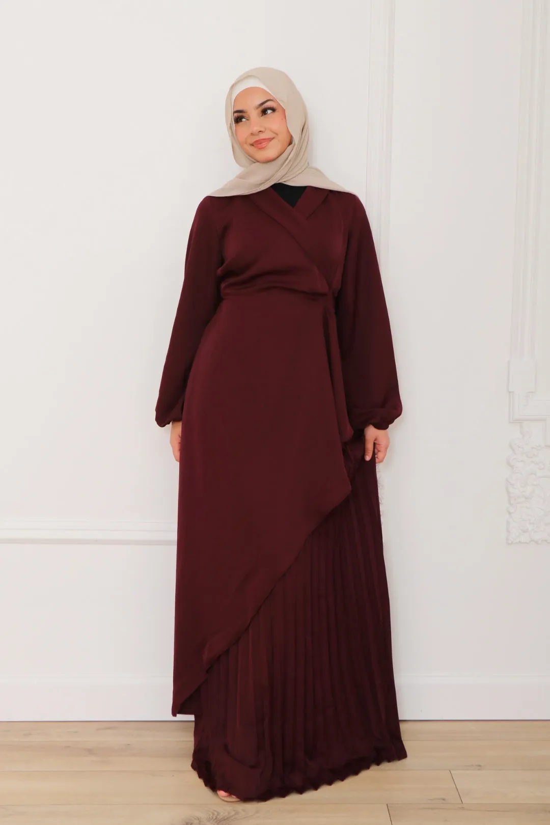 Della Pleat Wrap Dress- Mahogany