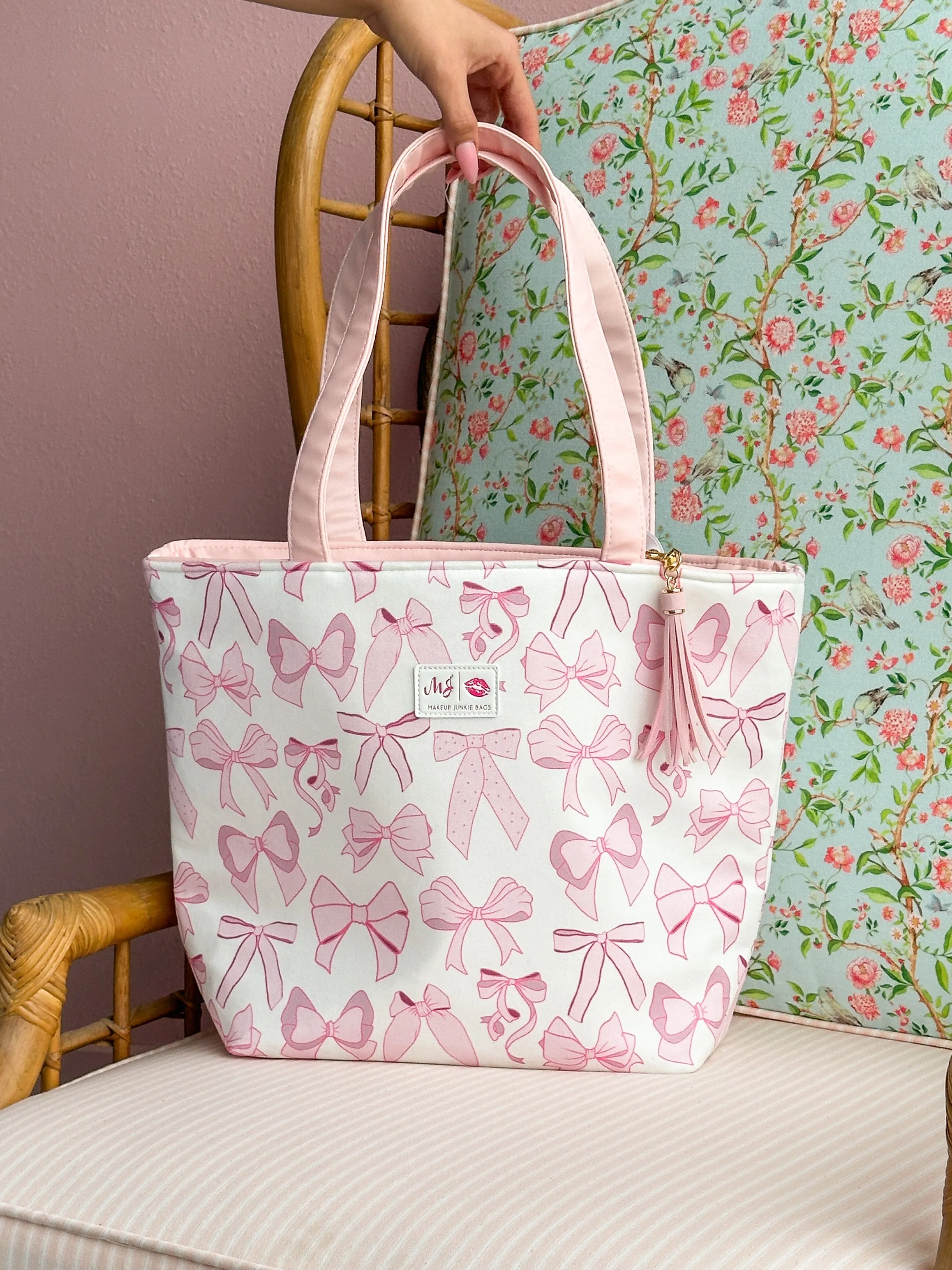 Makeup Junkie Bags - Bow Babe Tote [Ready to Ship]